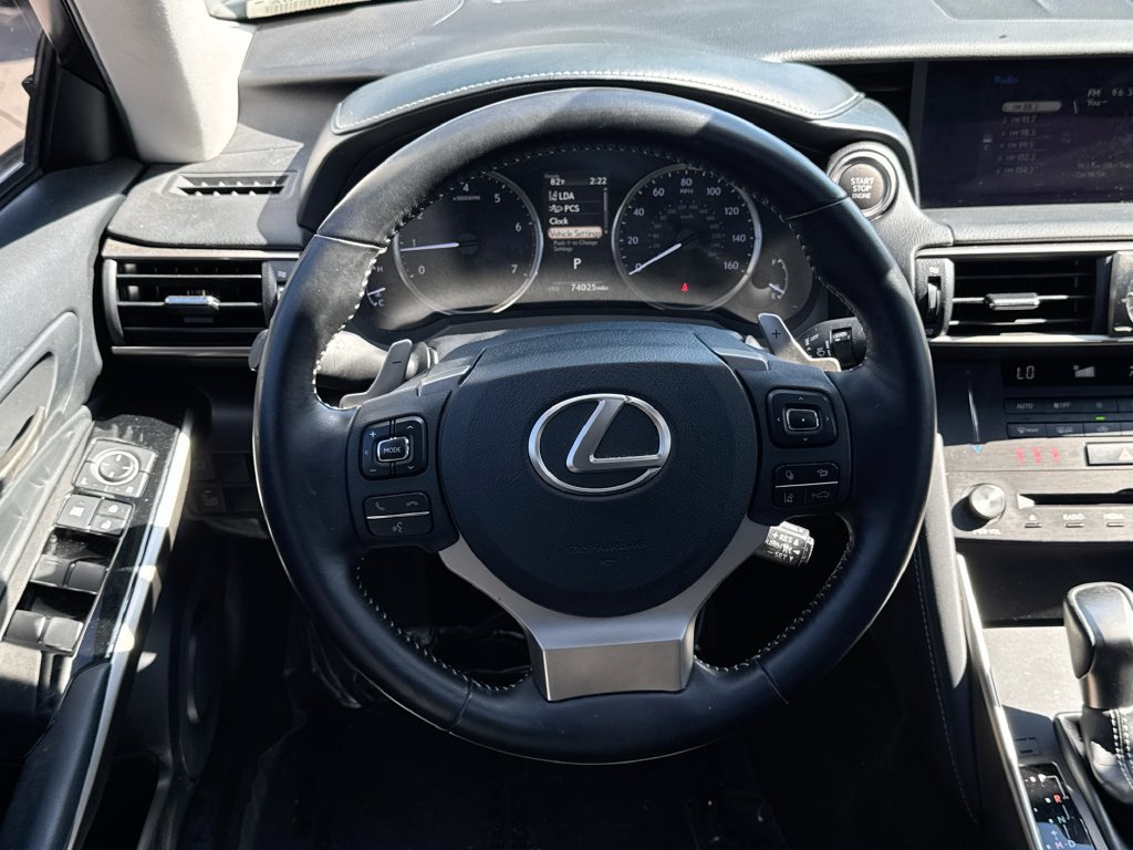 Used 2019 Lexus IS 300 RWD image 23