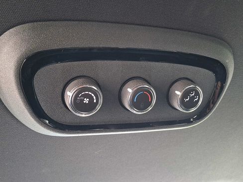 Certified 2024 Dodge Durango GT AWD/4WD image 12