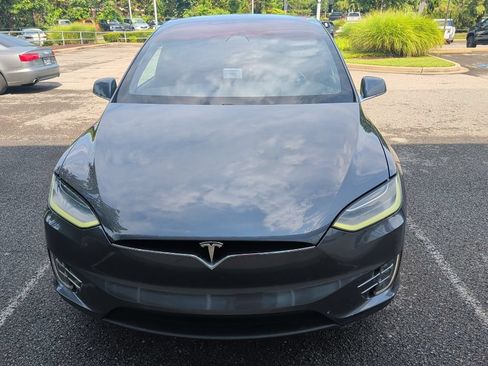 Used 2020 Tesla Model X AWD/4WD image 3