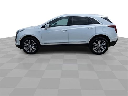 New 2025 Cadillac XT5 Premium Luxury w/ Technology Package image 9