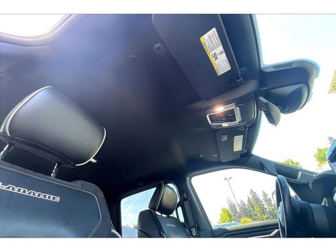 Used 2023 RAM 1500 Laramie AWD/4WD image 22
