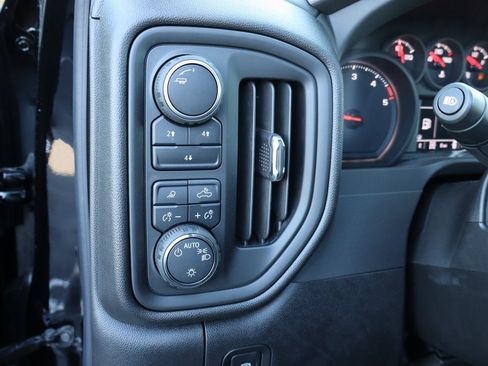 New 2025 Chevrolet Silverado 2500 Custom w/ Custom Value Package image 9