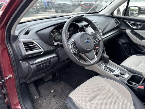Used 2024 Subaru Forester Premium AWD/4WD image 25