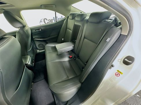 Used 2014 Lexus IS 250 image 28