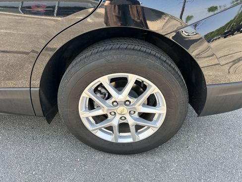 Used 2024 Chevrolet Equinox LT image 22