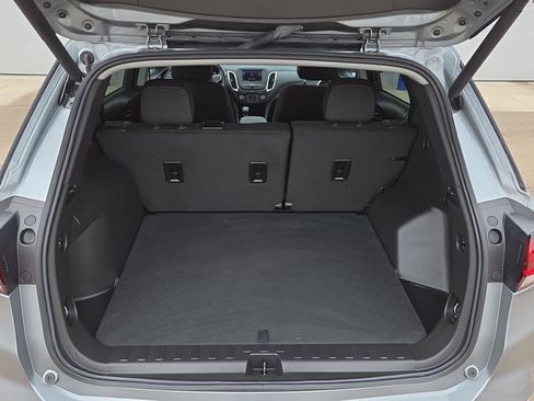 Used 2024 Chevrolet Equinox LT image 6