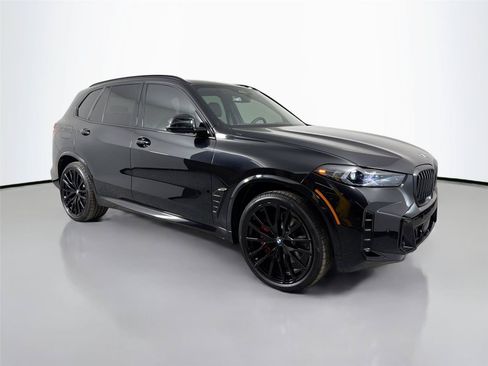 New 2026 BMW X5 xDrive40i w/ M Sport Package AWD/4WD image 6