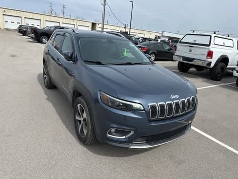 Used 2019 Jeep Cherokee Limited w/ Trailer Tow Group image 21