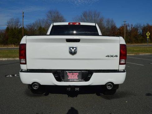 Used 2011 RAM 1500 Express image 7