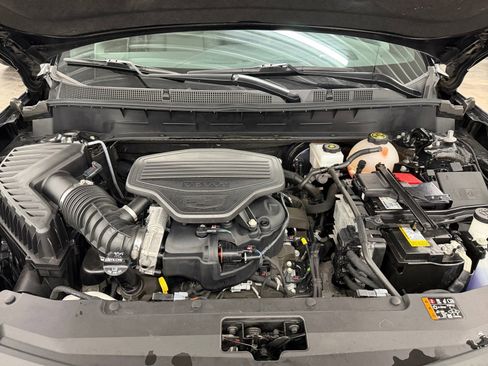 Used 2024 Cadillac XT6 Sport w/ Technology Package image 38