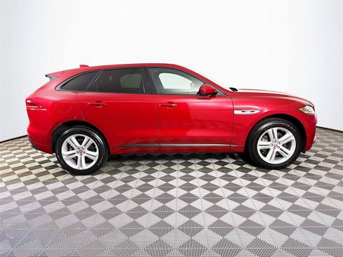 Used 2017 Jaguar F-PACE R-Sport AWD/4WD image 4