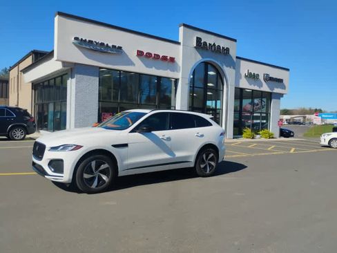 Used 2025 Jaguar F-PACE R-Dynamic S AWD/4WD image 1