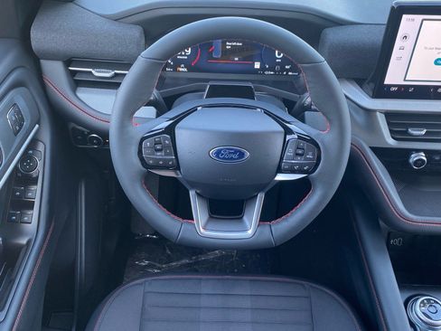 New 2026 Ford Explorer ST-Line w/ ST-Line Street Pack AWD/4WD image 6