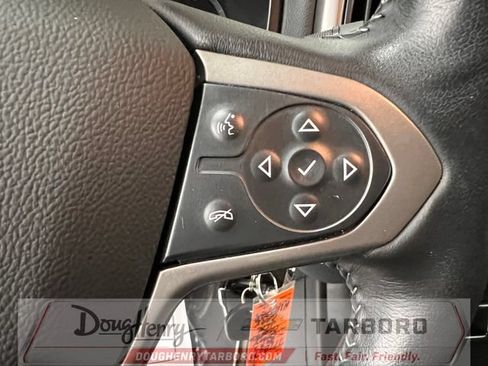 Used 2022 Chevrolet Colorado Z71 AWD/4WD image 47