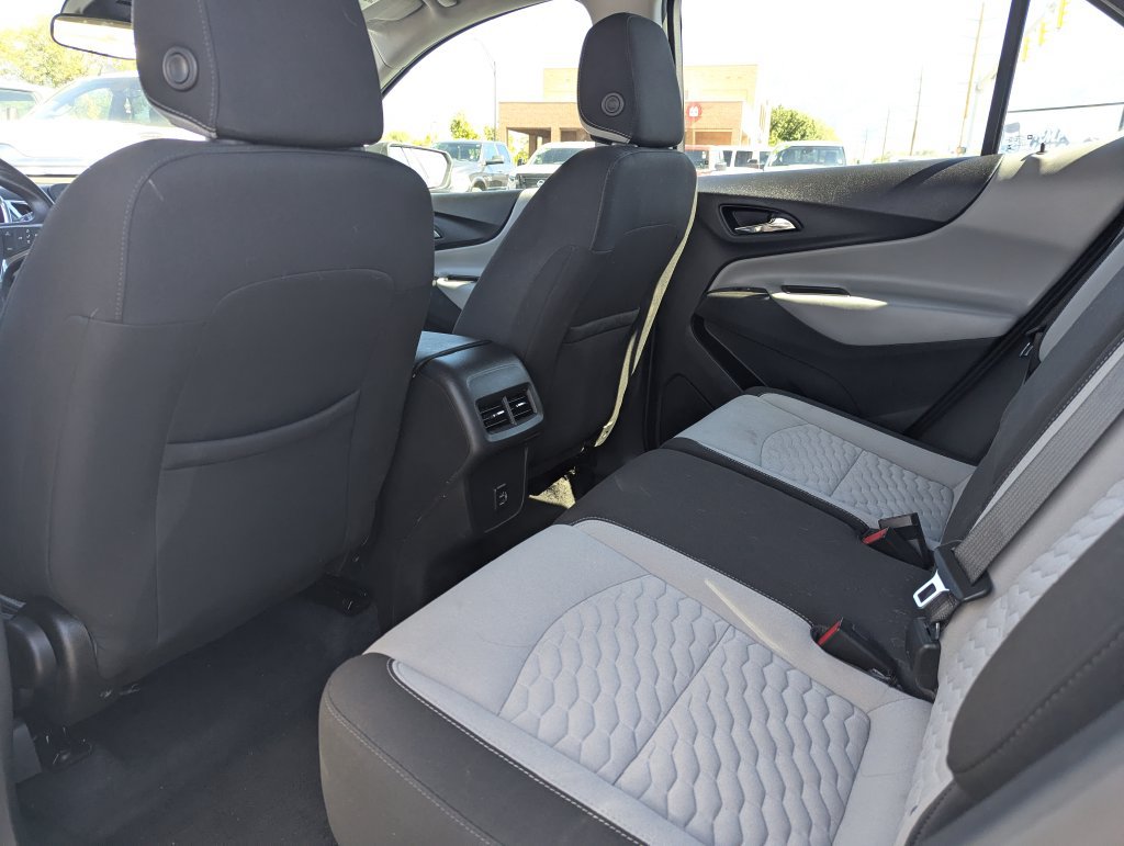 Used 2021 Chevrolet Equinox LS AWD/4WD image 27