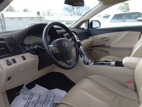 Used 2009 Toyota Venza AWD image 17