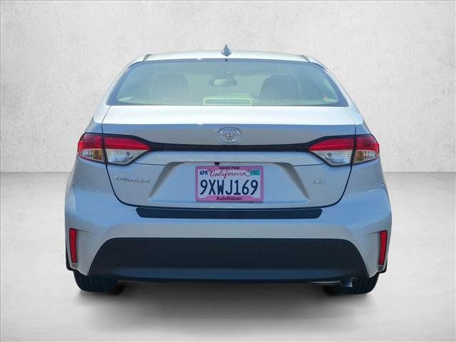 Certified 2026 Toyota Corolla LE w/ LE Premium Package FWD image 7