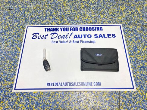 Used 2015 Ford F150 XLT w/ Equipment Group 302A Luxury AWD/4WD image 23