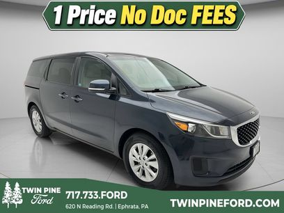 Used 2017 Kia Sedona LX