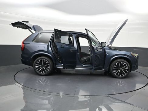 New 2026 Volvo XC90 B6 Ultra AWD/4WD image 30