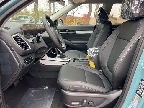 New 2026 Kia Seltos SX image 9