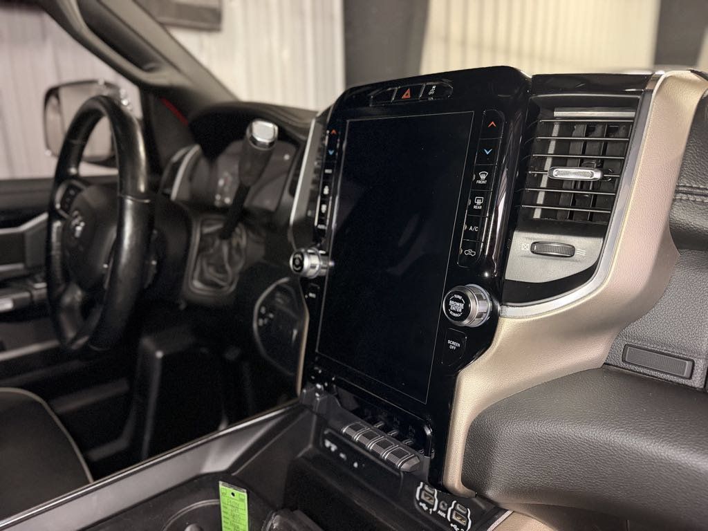 Used 2019 RAM 2500 Laramie AWD/4WD image 17