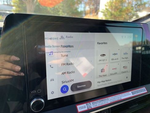 New 2026 Toyota Prius Plug-In Hybrid FWD image 24