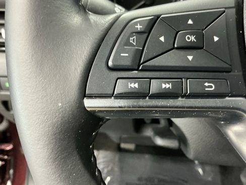 Used 2024 Nissan Sentra SV w/ All-Weather Package image 8