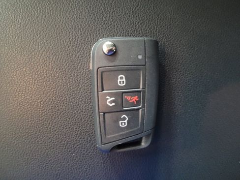 Used 2021 Volkswagen Jetta S FWD image 32