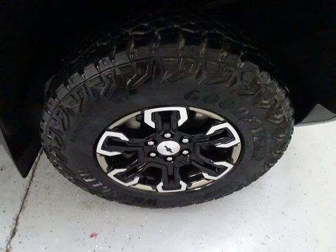 Certified 2024 Chevrolet Silverado 1500 ZR2 w/ LPO, Dark Essentials Package image 29