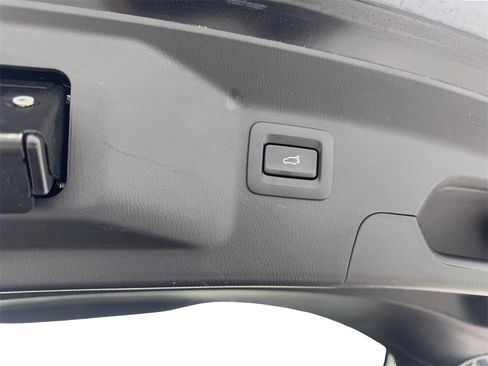 Used 2022 MAZDA CX-9 Touring w/ Touring Premium Package image 86