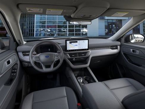 New 2026 Ford Explorer Active w/ Active Comfort Package image 9