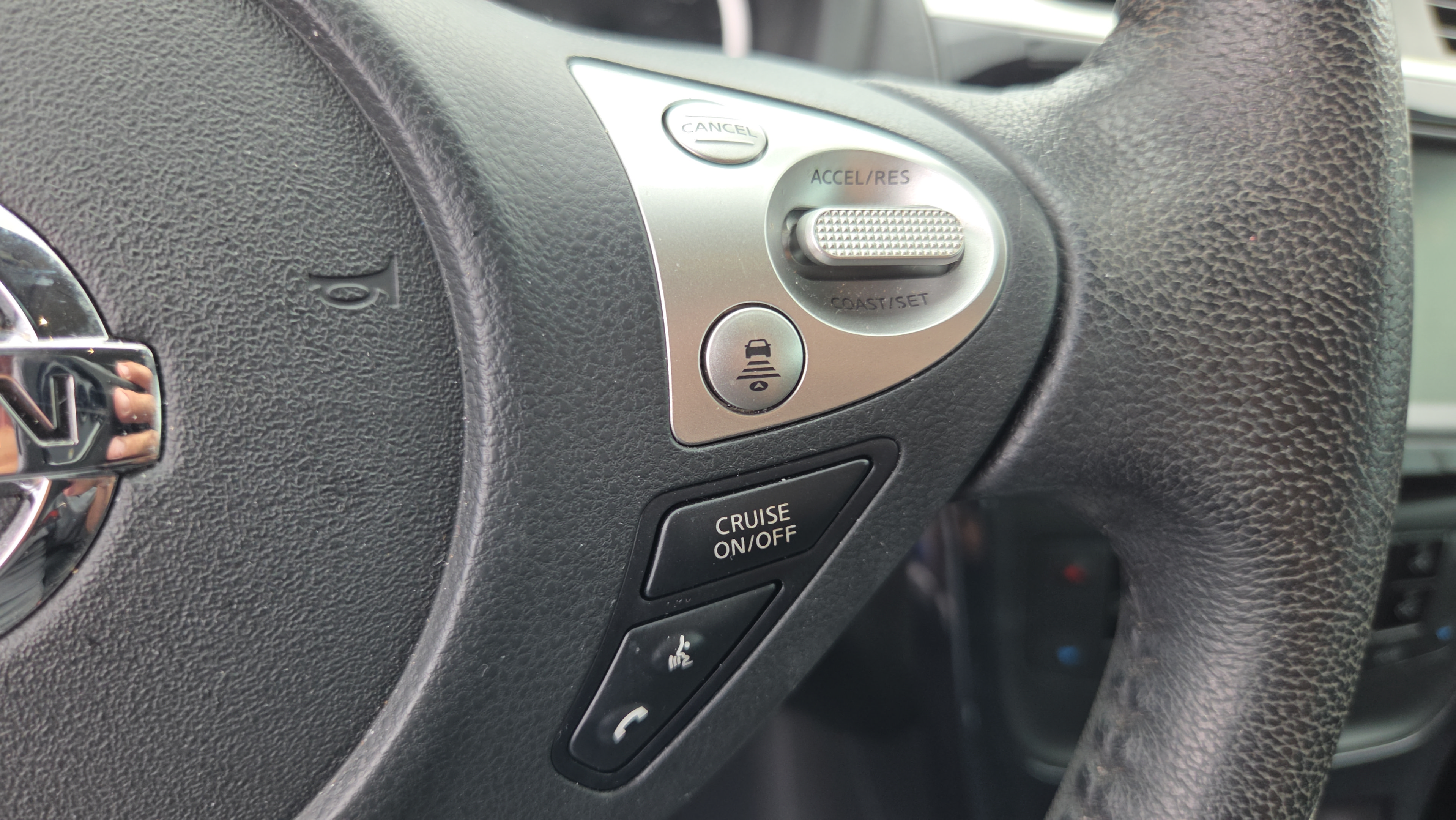 Used 2019 Nissan Sentra SR FWD image 25