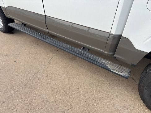 Used 2025 Ford F150 King Ranch w/ FX4 Off-Road Package image 12