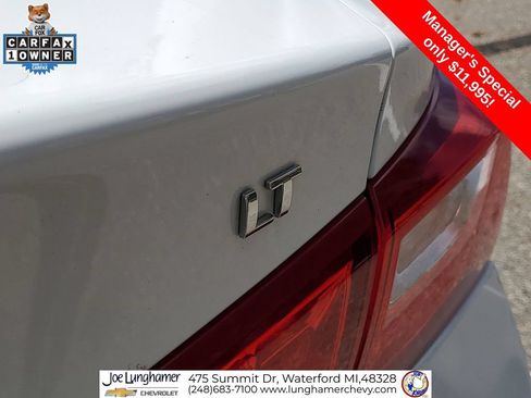 Used 2023 Chevrolet Malibu LT FWD image 30