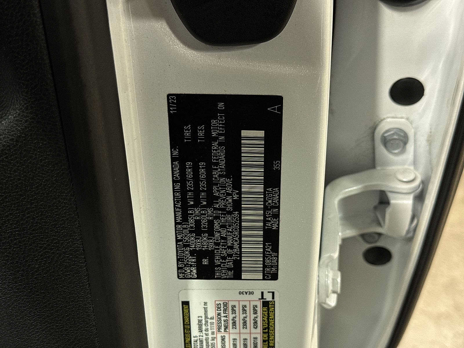 Used 2024 Lexus RX 350 Premium w/ Accessory Package (Z1) AWD/4WD image 14