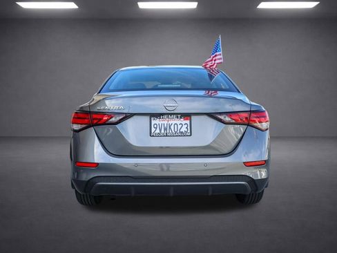 Used 2025 Nissan Sentra S image 5