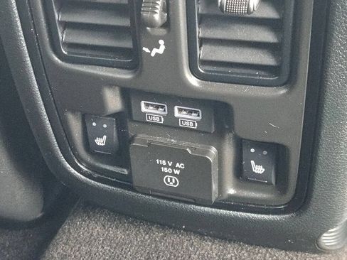 Certified 2022 Dodge Durango SRT w/ Premium Interior Group AWD/4WD image 20