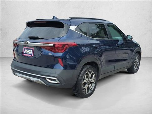 Used 2021 Kia Seltos EX AWD/4WD image 5