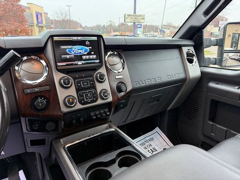 Used 2016 Ford F350 Lariat w/ Lariat Ultimate Package image 17