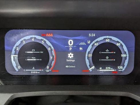 Used 2024 Toyota Tacoma TRD Off-Road image 26