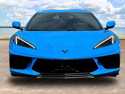 Used 2022 Chevrolet Corvette Stingray Preferred Cpe w/ Z51 Performance Package RWD image 2