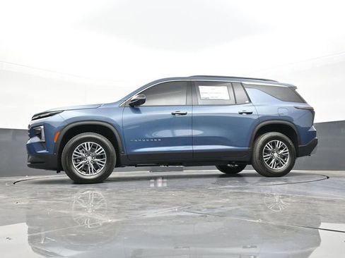 New 2026 Chevrolet Traverse LT w/ Driver Confidence Package image 57