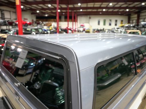 Used 1996 Ford F250 4x4 Regular Cab image 17