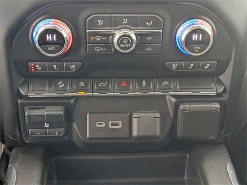 Used 2021 GMC Sierra 1500 AT4 image 22