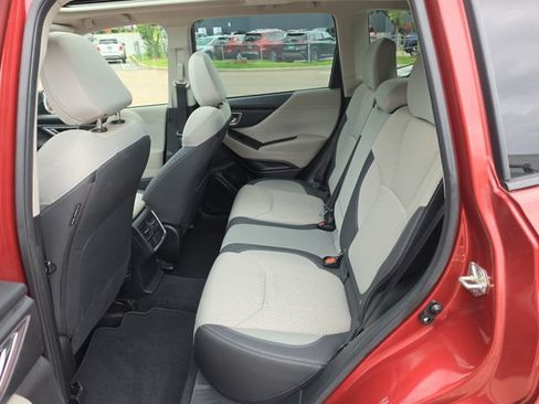 Used 2021 Subaru Forester Premium AWD/4WD image 15