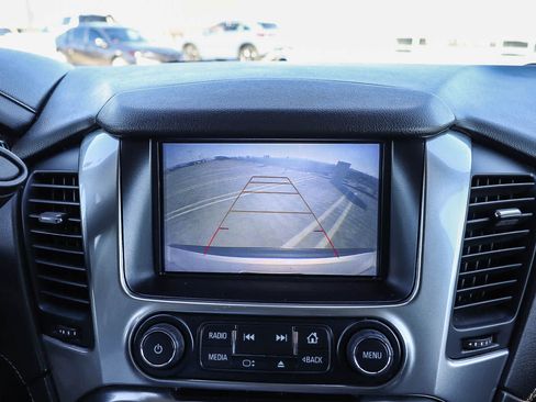 Used 2020 Chevrolet Tahoe LS RWD image 25
