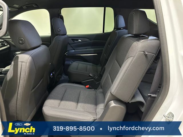 Used 2025 Chevrolet Traverse LT AWD/4WD image 18