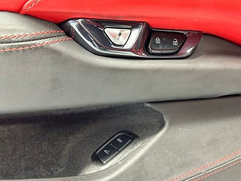 Used 2024 Chevrolet Corvette Stingray Premium Conv w/ Z51 Performance Package image 35