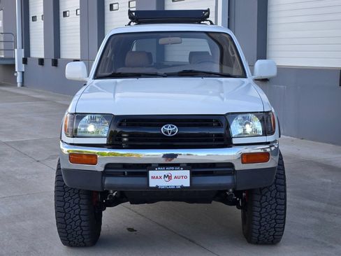 Used 1998 Toyota 4Runner SR5 AWD/4WD image 3